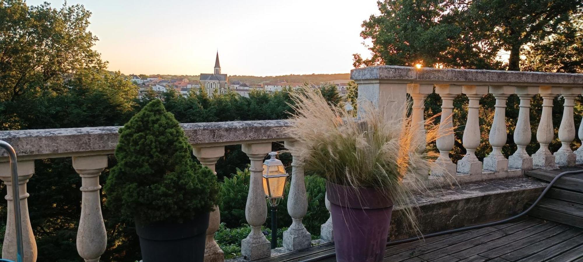 Gite De Charme Atypique Vue Panoramique Montrevault Εξωτερικό φωτογραφία