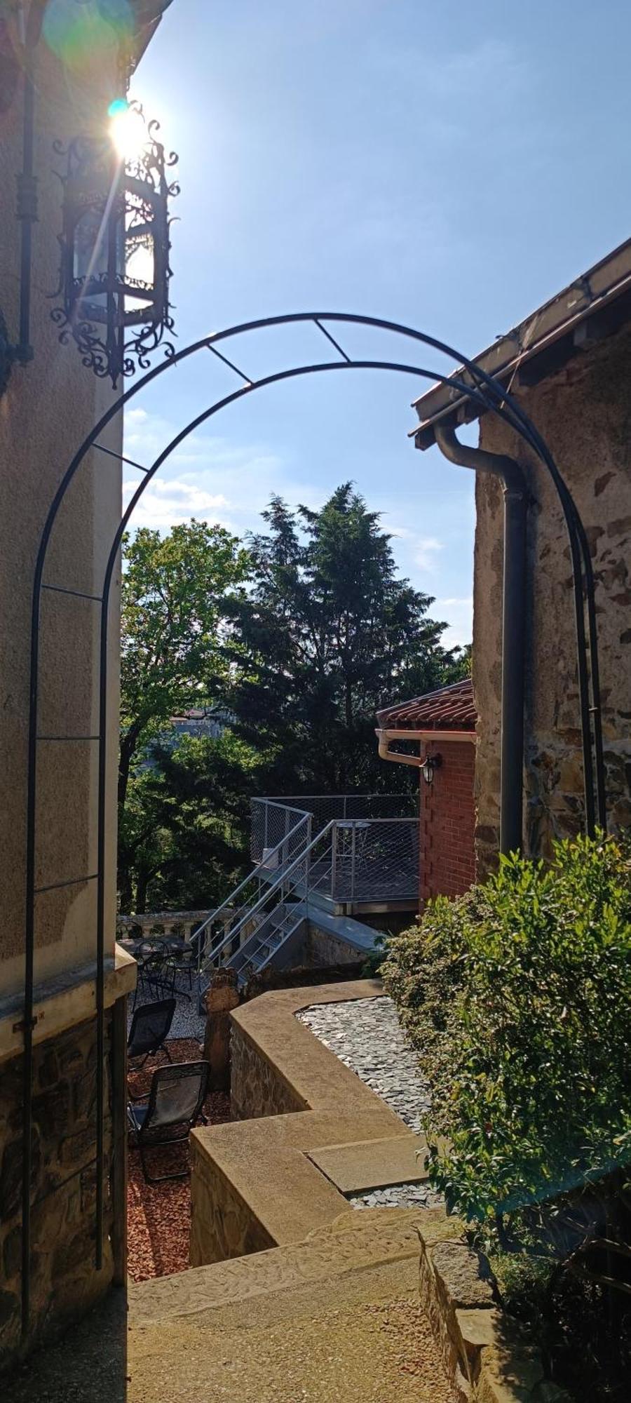 Gite De Charme Atypique Vue Panoramique Montrevault Εξωτερικό φωτογραφία